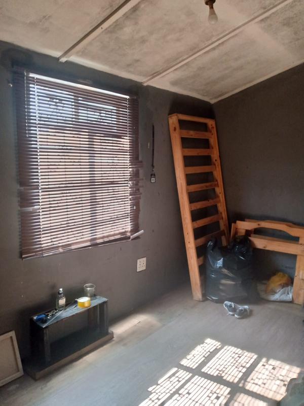 2 Bedroom Property for Sale in Kalksteenfontein Western Cape